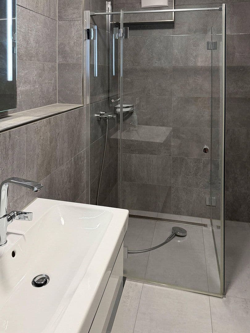 3 bedroom flat to rent, 107 m², Wermelskirchen, North Rhine-Westphalia 3 bedroom flat to rent, 107 m², Wermelskirchen, North Rhine-Westphalia