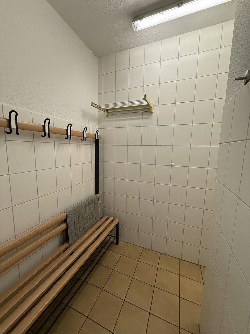 non-residential property for sale, 9,227 m², Lütersheimer Straße 2, Volkmarsen, Hesse non-residential property for sale, 9,227 m², Lütersheimer Straße 2, Volkmarsen, Hesse