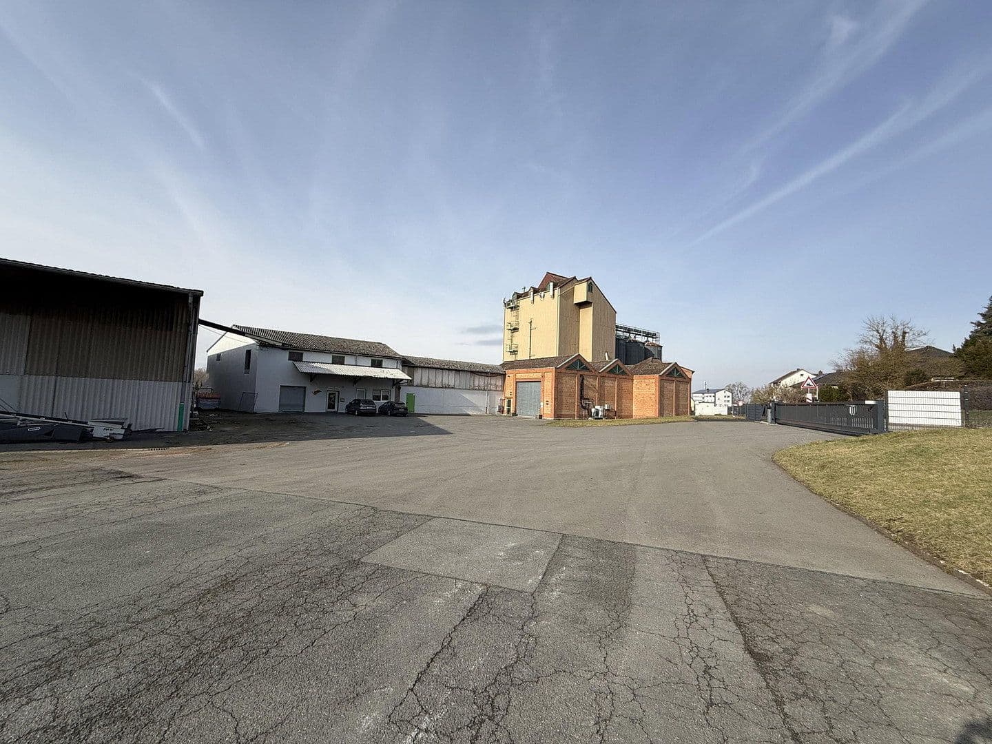 non-residential property for sale, 9,227 m², Lütersheimer Straße 2, Volkmarsen, Hesse non-residential property for sale, 9,227 m², Lütersheimer Straße 2, Volkmarsen, Hesse