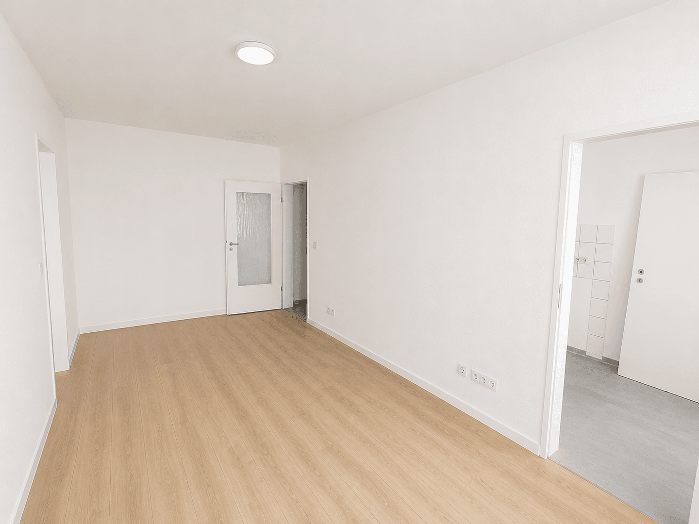 2 bedroom flat to rent, 38 m², Puschkinstraße 100, Eilenburg, Saxony 2 bedroom flat to rent, 38 m², Puschkinstraße 100, Eilenburg, Saxony