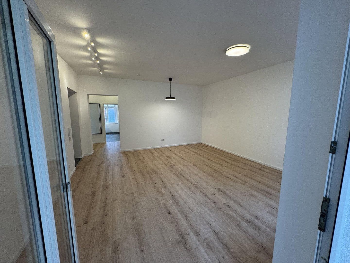 2 bedroom flat to rent, 70 m², Halle (Saale), Saxony-Anhalt 2 bedroom flat to rent, 70 m², Halle (Saale), Saxony-Anhalt