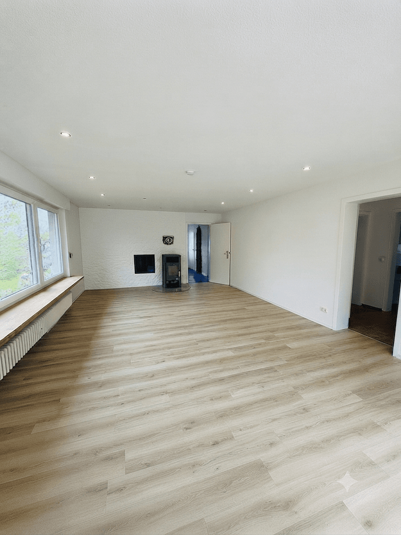 4 bedroom flat for sale, 104 m², Bergisch Gladbach, North Rhine-Westphalia 4 bedroom flat for sale, 104 m², Bergisch Gladbach, North Rhine-Westphalia