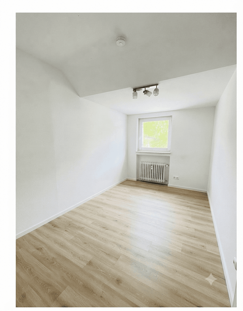 4 bedroom flat for sale, 104 m², Bergisch Gladbach, North Rhine-Westphalia 4 bedroom flat for sale, 104 m², Bergisch Gladbach, North Rhine-Westphalia