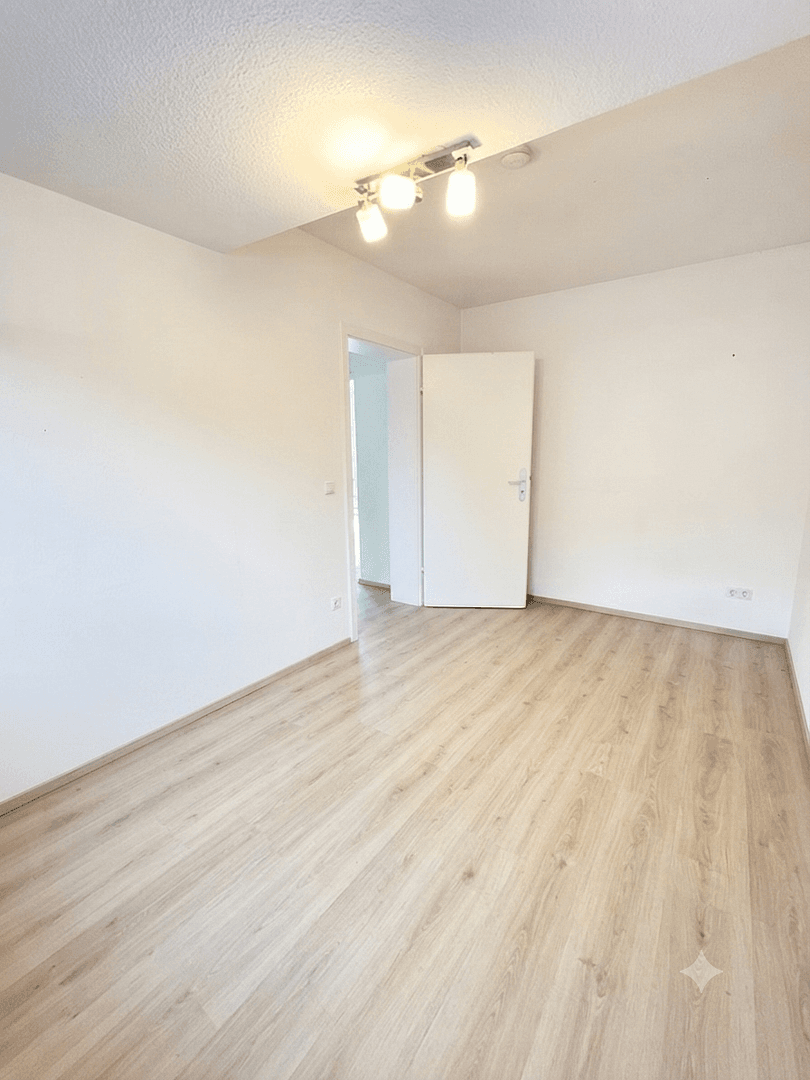 4 bedroom flat for sale, 104 m², Bergisch Gladbach, North Rhine-Westphalia 4 bedroom flat for sale, 104 m², Bergisch Gladbach, North Rhine-Westphalia