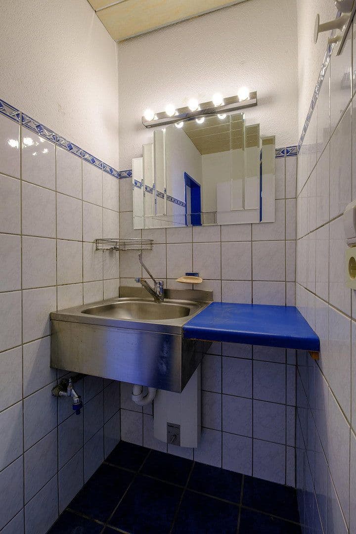non-residential property to rent, 1,700 m², Daimlerstr. 31, Waldshut-Tiengen, Baden-Württemberg non-residential property to rent, 1,700 m², Daimlerstr. 31, Waldshut-Tiengen, Baden-Württemberg