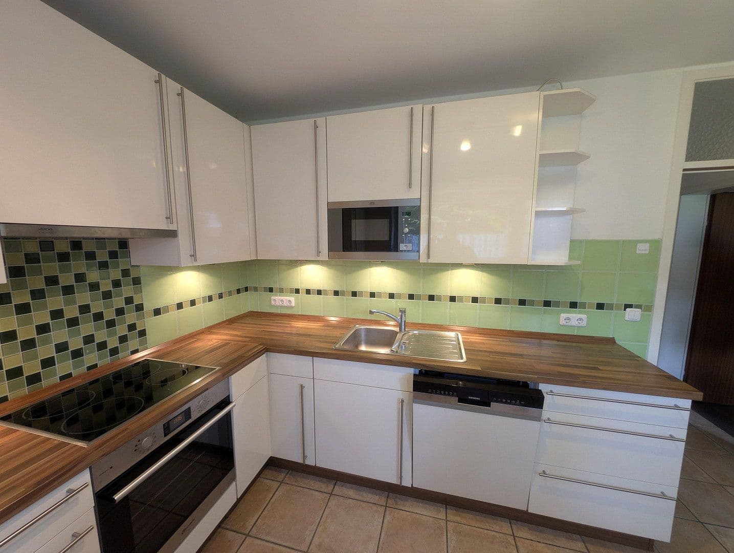 2 bedroom with open-plan kitchen flat for sale, 84 m², Glinde, Schleswig-Holstein 2 bedroom with open-plan kitchen flat for sale, 84 m², Glinde, Schleswig-Holstein