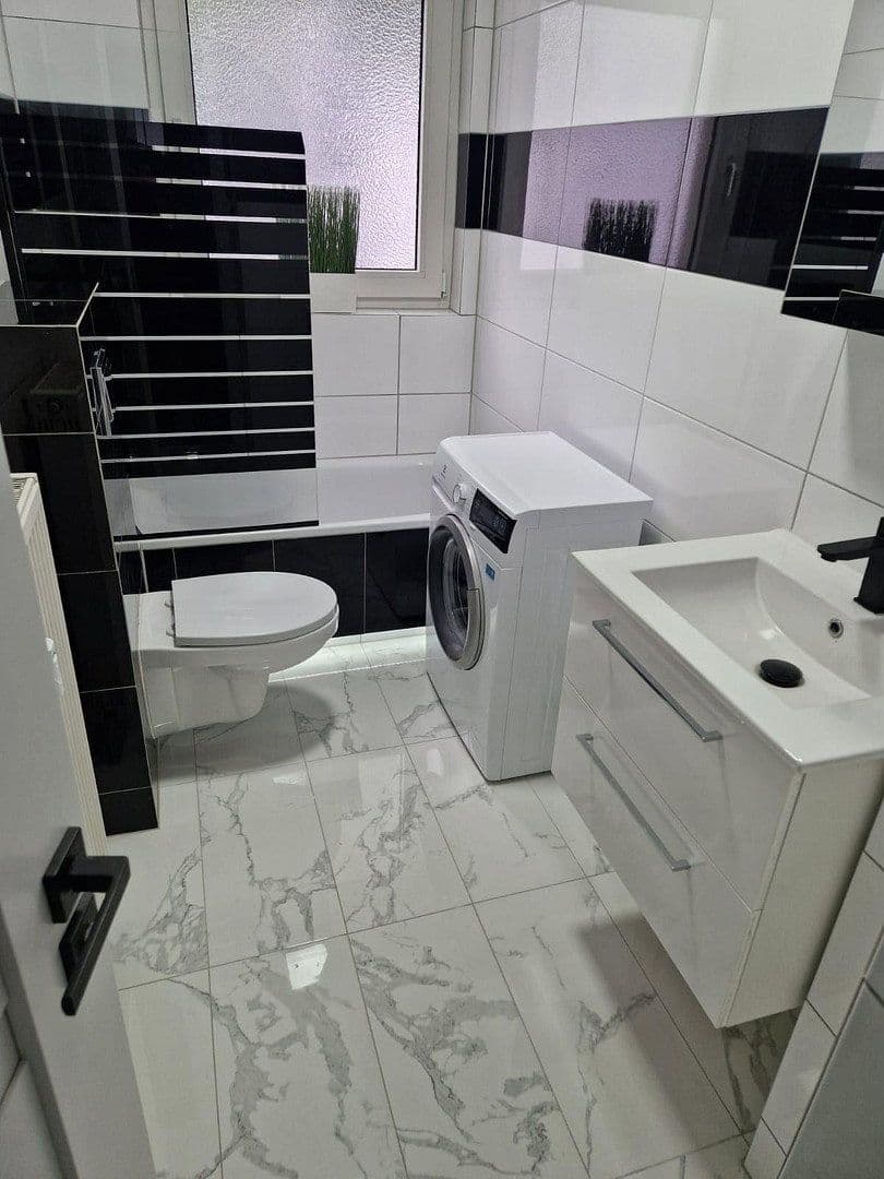 1 bedroom with open-plan kitchen flat for sale, 56 m², Cleves, North Rhine-Westphalia 1 bedroom with open-plan kitchen flat for sale, 56 m², Cleves, North Rhine-Westphalia