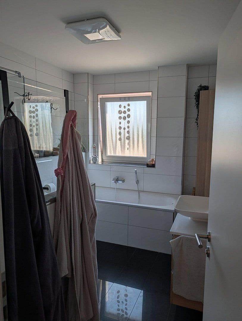 2 bedroom with open-plan kitchen flat for sale, 92 m², Rheinberg, North Rhine-Westphalia 2 bedroom with open-plan kitchen flat for sale, 92 m², Rheinberg, North Rhine-Westphalia