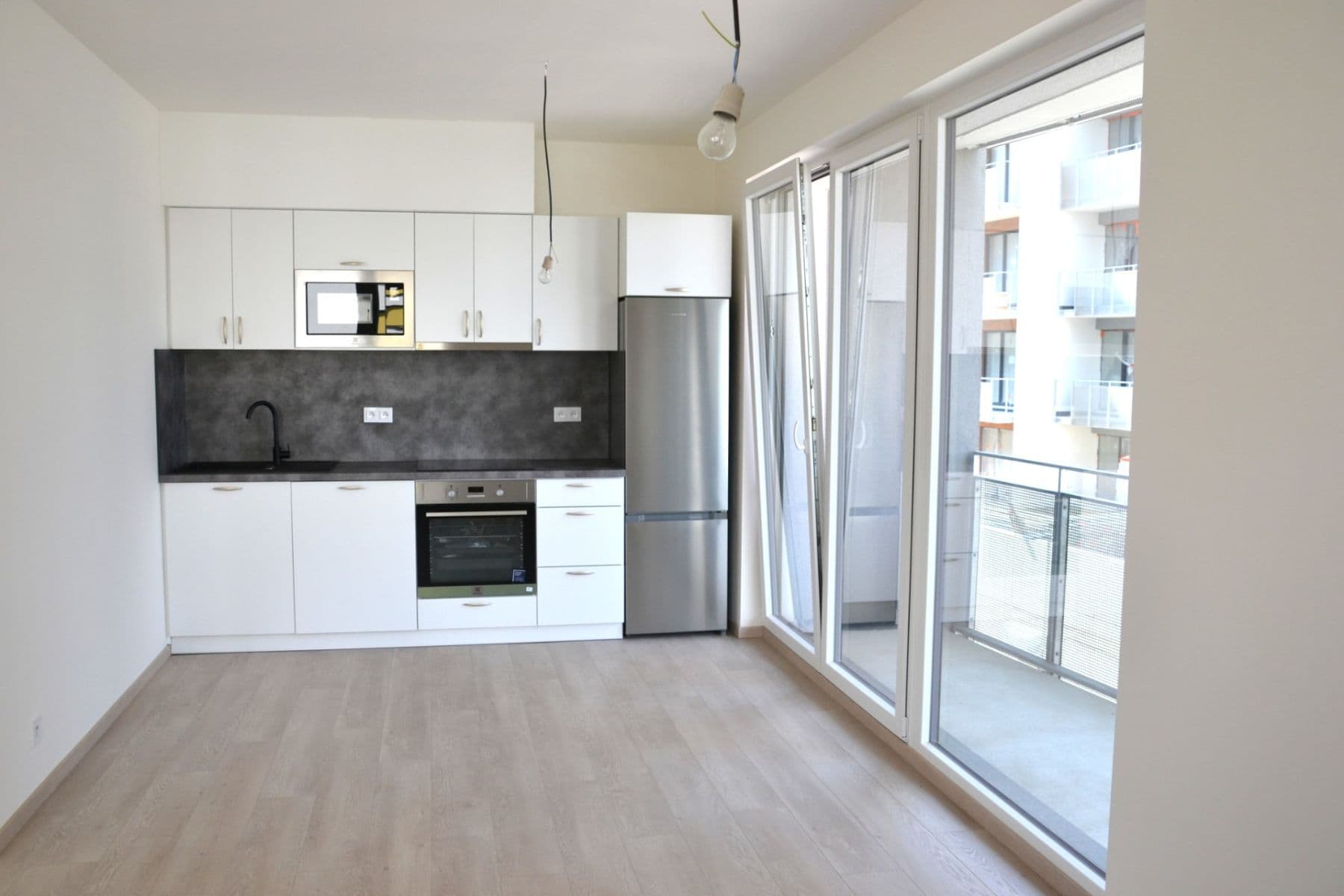 1 bedroom with open-plan kitchen flat to rent, 55 m², Gerstelova, Prague, Prague 1 bedroom with open-plan kitchen flat to rent, 55 m², Gerstelova, Prague, Prague