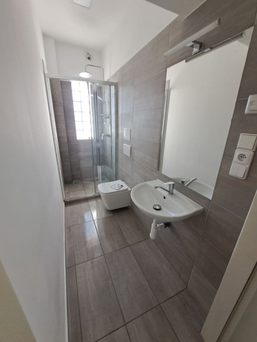 2 bedroom flat to rent, 58 m², Žatecká, Jesenice, Středočeský Region 2 bedroom flat to rent, 58 m², Žatecká, Jesenice, Středočeský Region