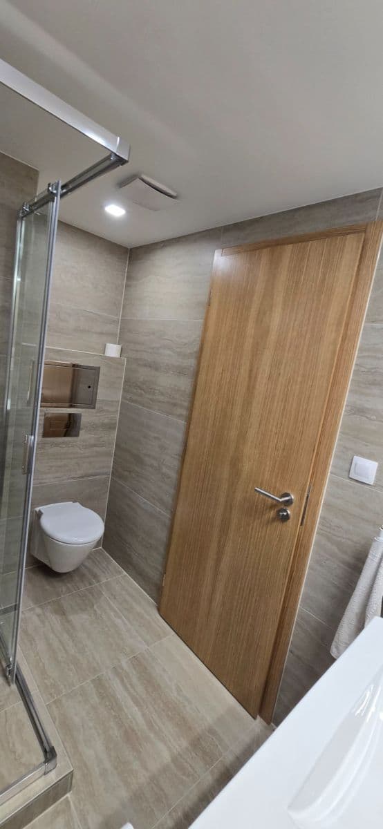 Studio flat to rent, 38 m², Za Pískovnou, Prague, Prague Studio flat to rent, 38 m², Za Pískovnou, Prague, Prague