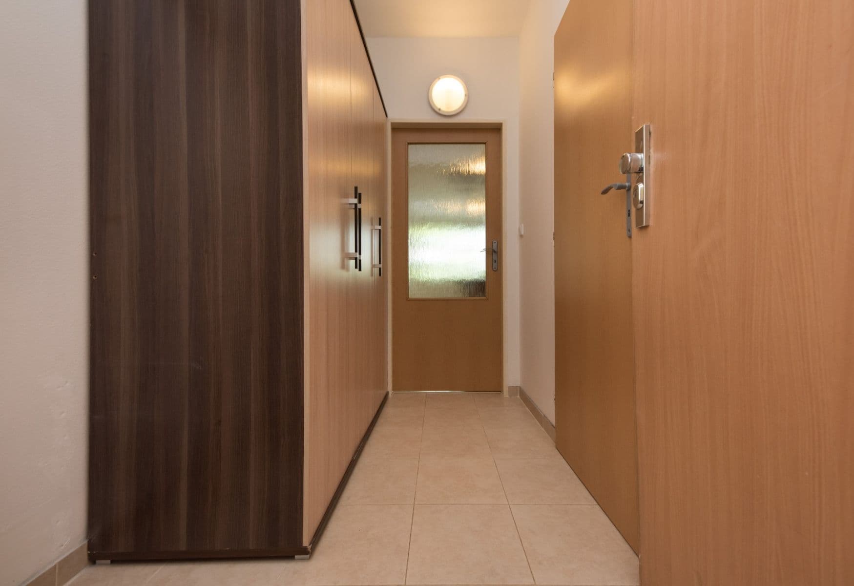 Studio flat to rent, 26 m², Štúrova, Prague, Prague Studio flat to rent, 26 m², Štúrova, Prague, Prague