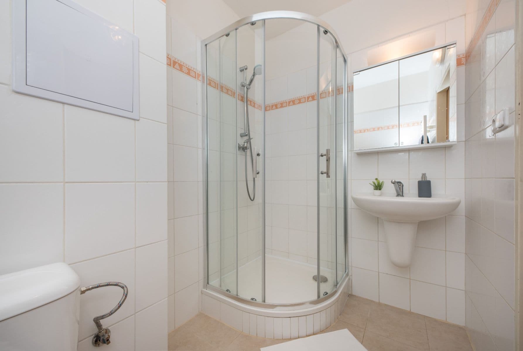 Studio flat to rent, 26 m², Štúrova, Prague, Prague Studio flat to rent, 26 m², Štúrova, Prague, Prague
