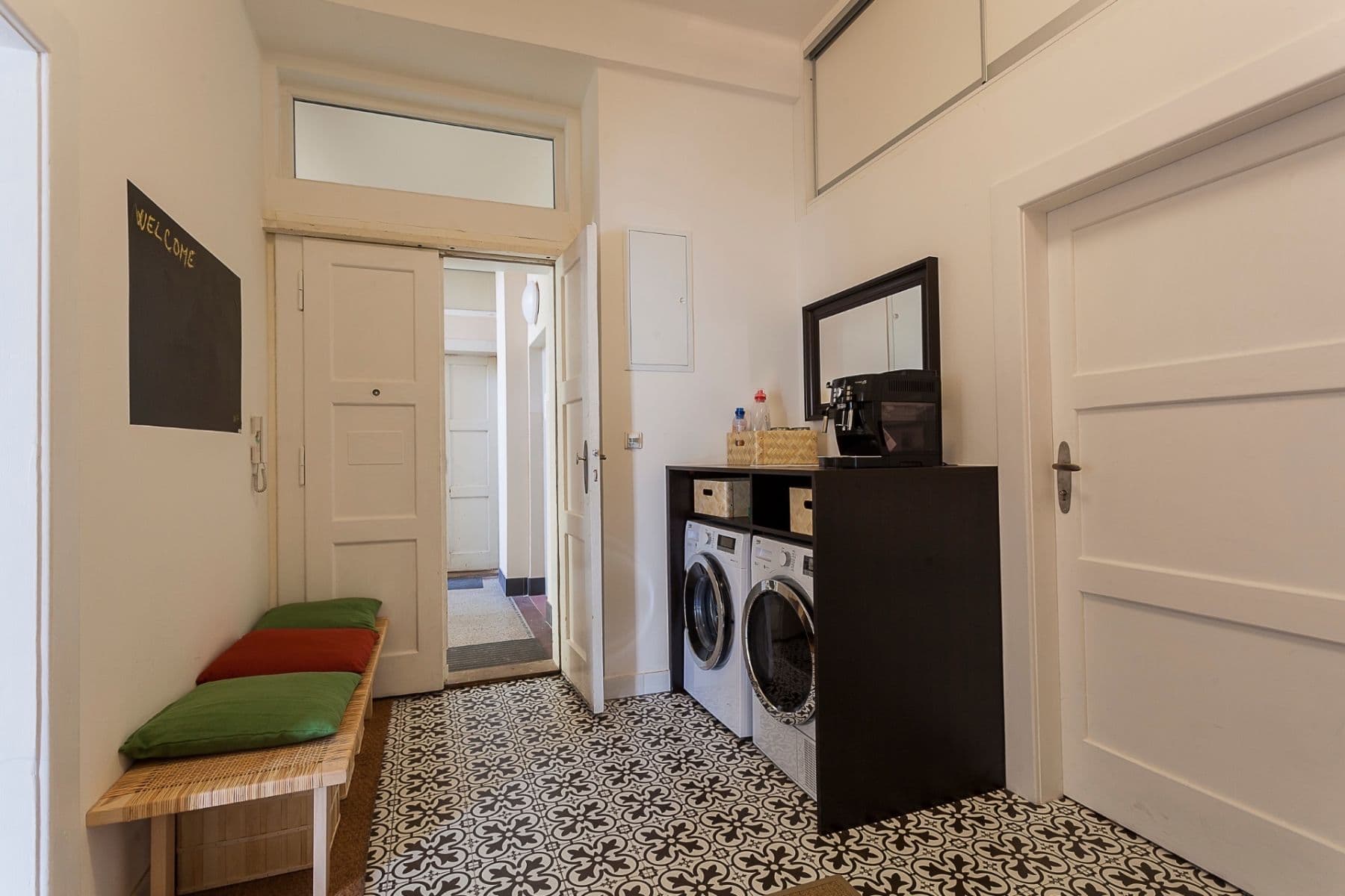 Studio flat to rent, 35 m², Sekaninova, Prague, Prague Studio flat to rent, 35 m², Sekaninova, Prague, Prague