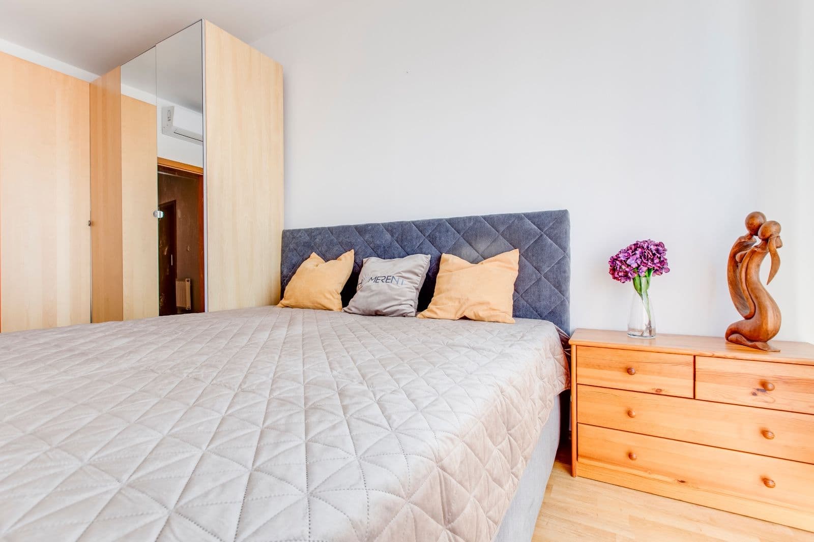 1 bedroom with open-plan kitchen flat to rent, 54 m², Meteorologická, Prague, Prague 1 bedroom with open-plan kitchen flat to rent, 54 m², Meteorologická, Prague, Prague