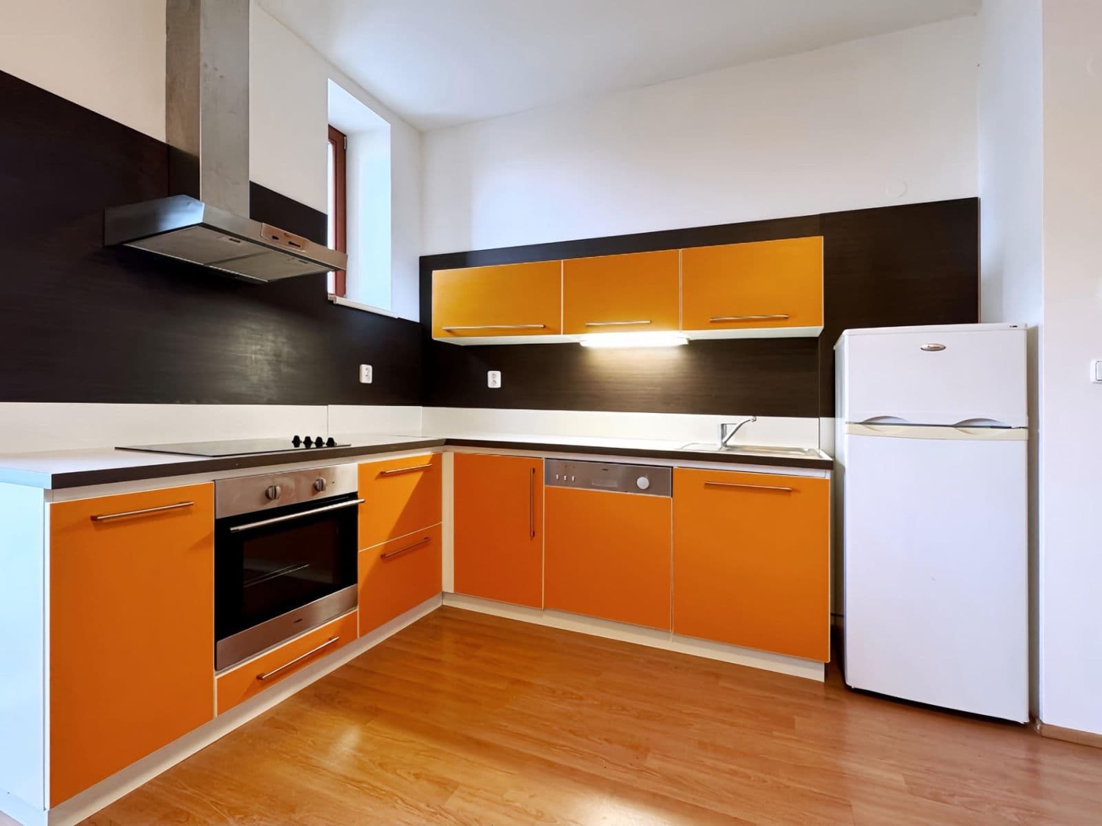 Studio flat to rent, 55 m², Hybešova, Brno, Jihomoravský Region Studio flat to rent, 55 m², Hybešova, Brno, Jihomoravský Region