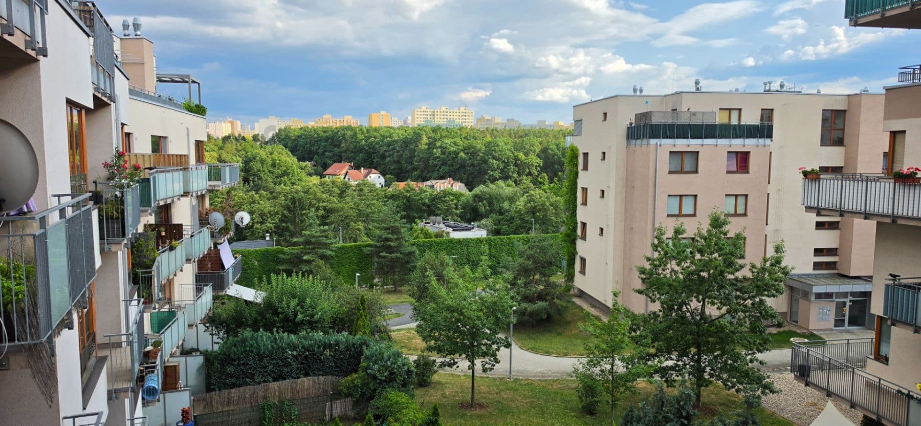 1 bedroom with open-plan kitchen flat to rent, 63 m², Bratislavská, Prague, Prague 1 bedroom with open-plan kitchen flat to rent, 63 m², Bratislavská, Prague, Prague