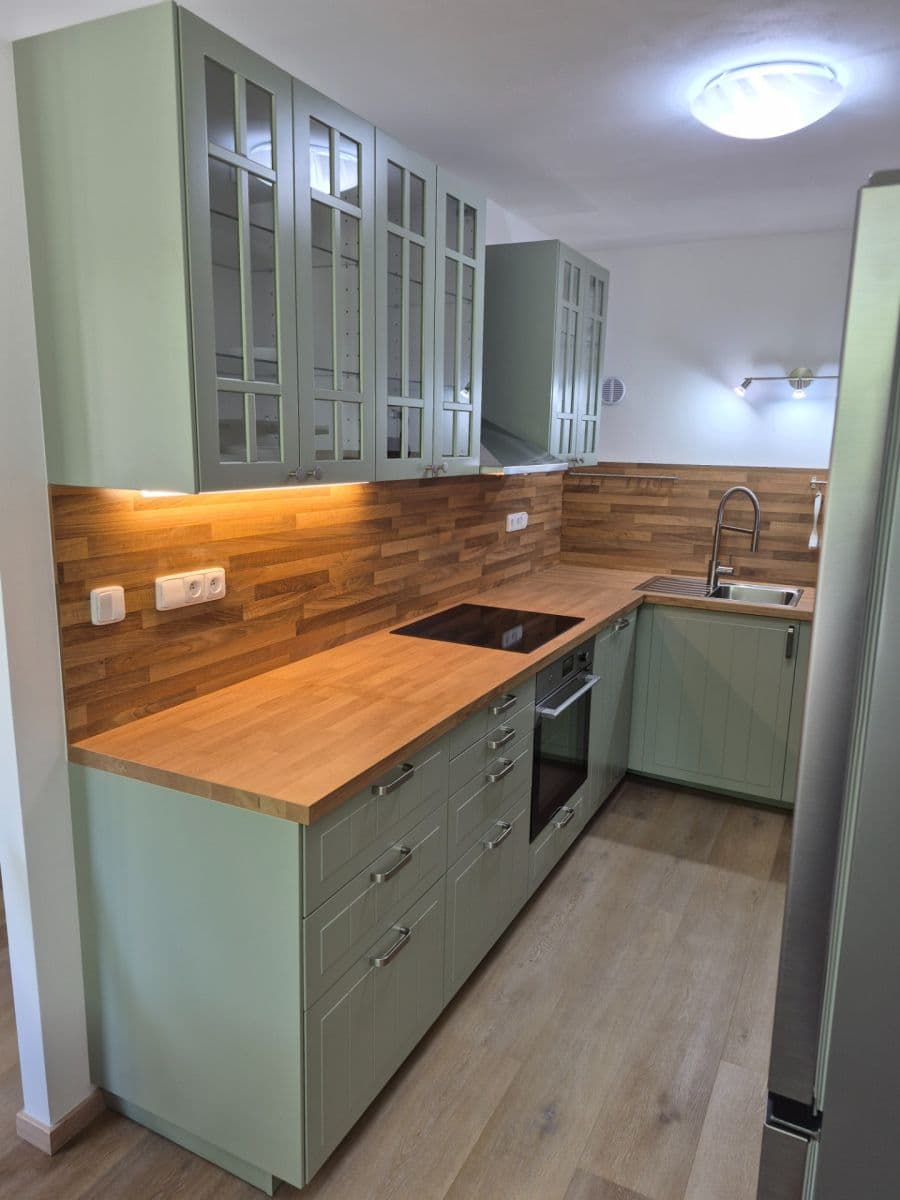 2 bedroom with open-plan kitchen flat to rent, 80 m², Běhounkova, Prague, Prague 2 bedroom with open-plan kitchen flat to rent, 80 m², Běhounkova, Prague, Prague