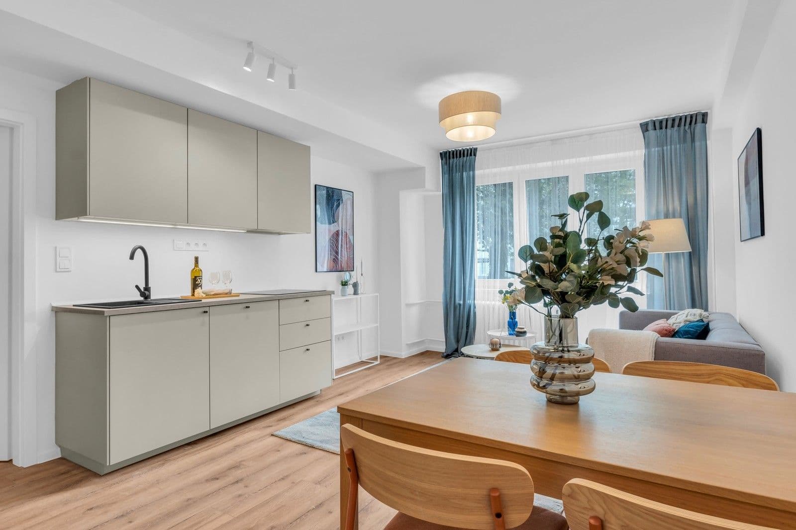 2 bedroom with open-plan kitchen flat for sale, 63 m², Oblouková, Prague, Prague 2 bedroom with open-plan kitchen flat for sale, 63 m², Oblouková, Prague, Prague
