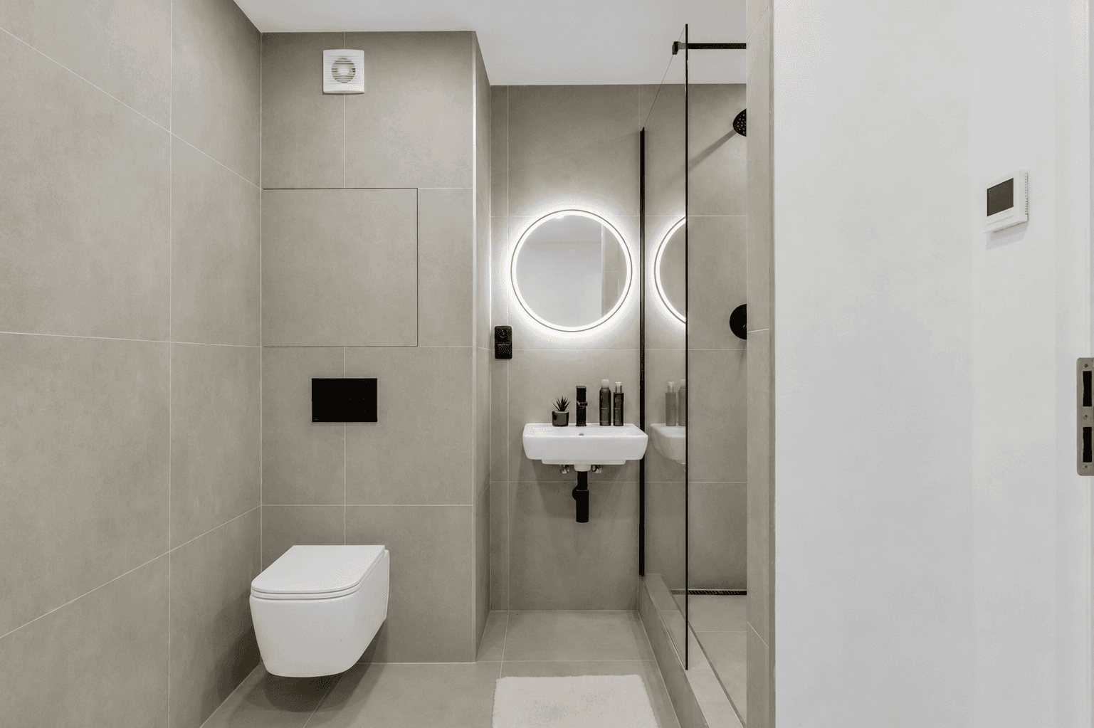 2 bedroom with open-plan kitchen flat for sale, 63 m², Oblouková, Prague, Prague 2 bedroom with open-plan kitchen flat for sale, 63 m², Oblouková, Prague, Prague
