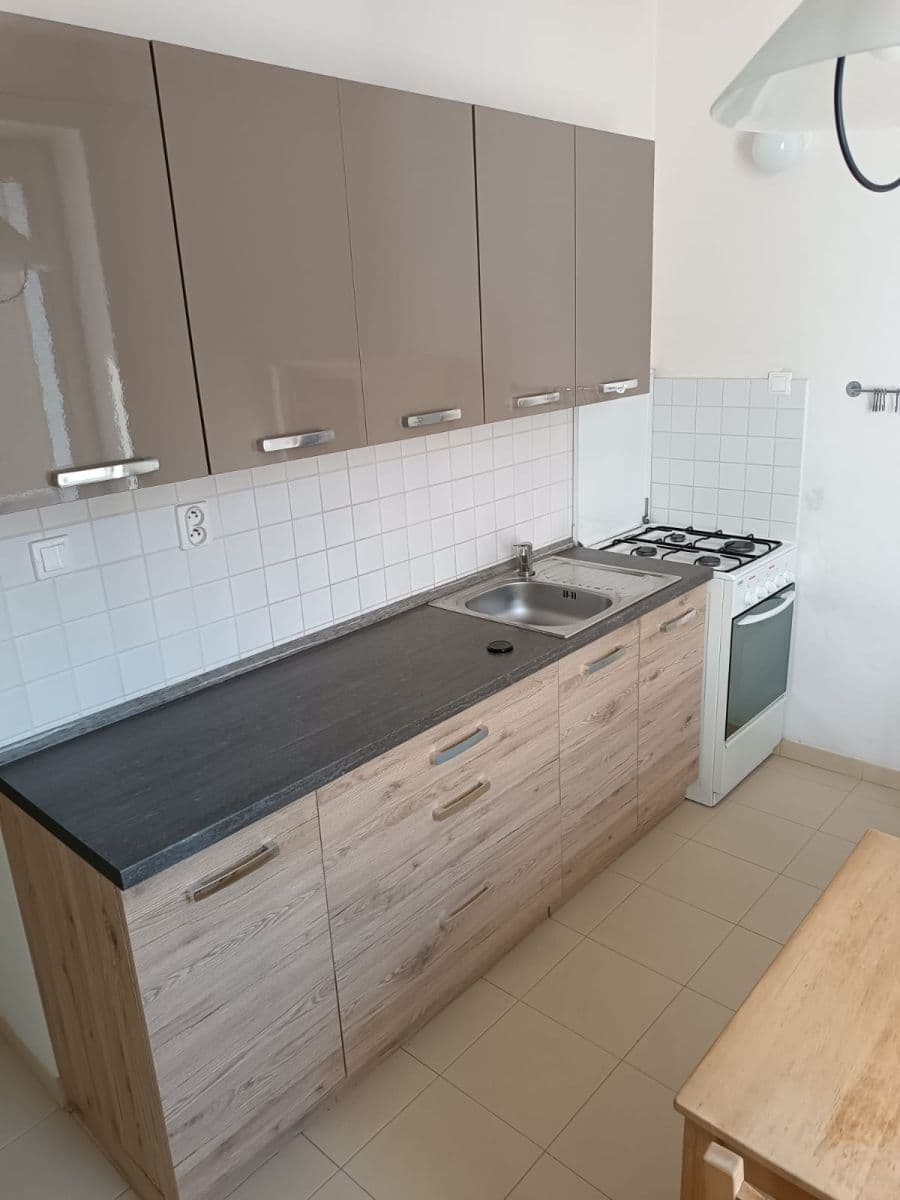 1 bedroom flat to rent, 36 m², Na Vrcholu, Prague, Prague 1 bedroom flat to rent, 36 m², Na Vrcholu, Prague, Prague