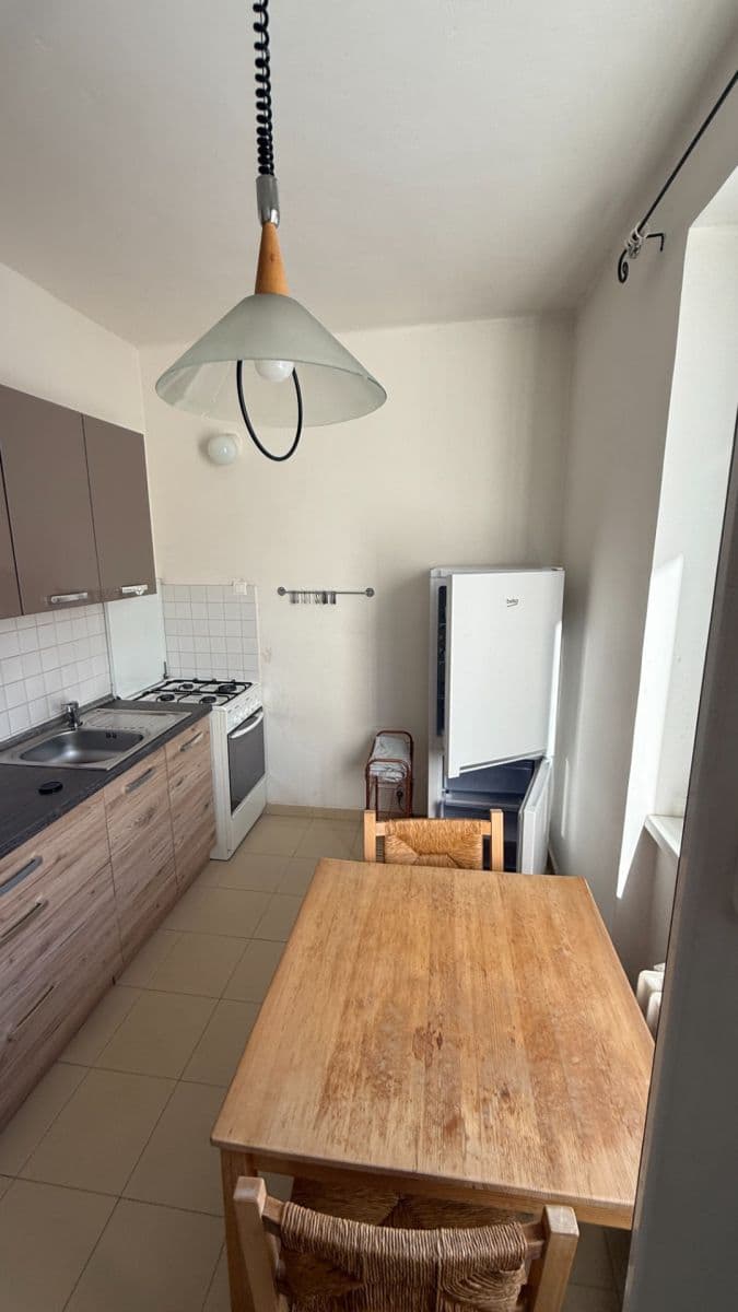 1 bedroom flat to rent, 36 m², Na Vrcholu, Prague, Prague 1 bedroom flat to rent, 36 m², Na Vrcholu, Prague, Prague