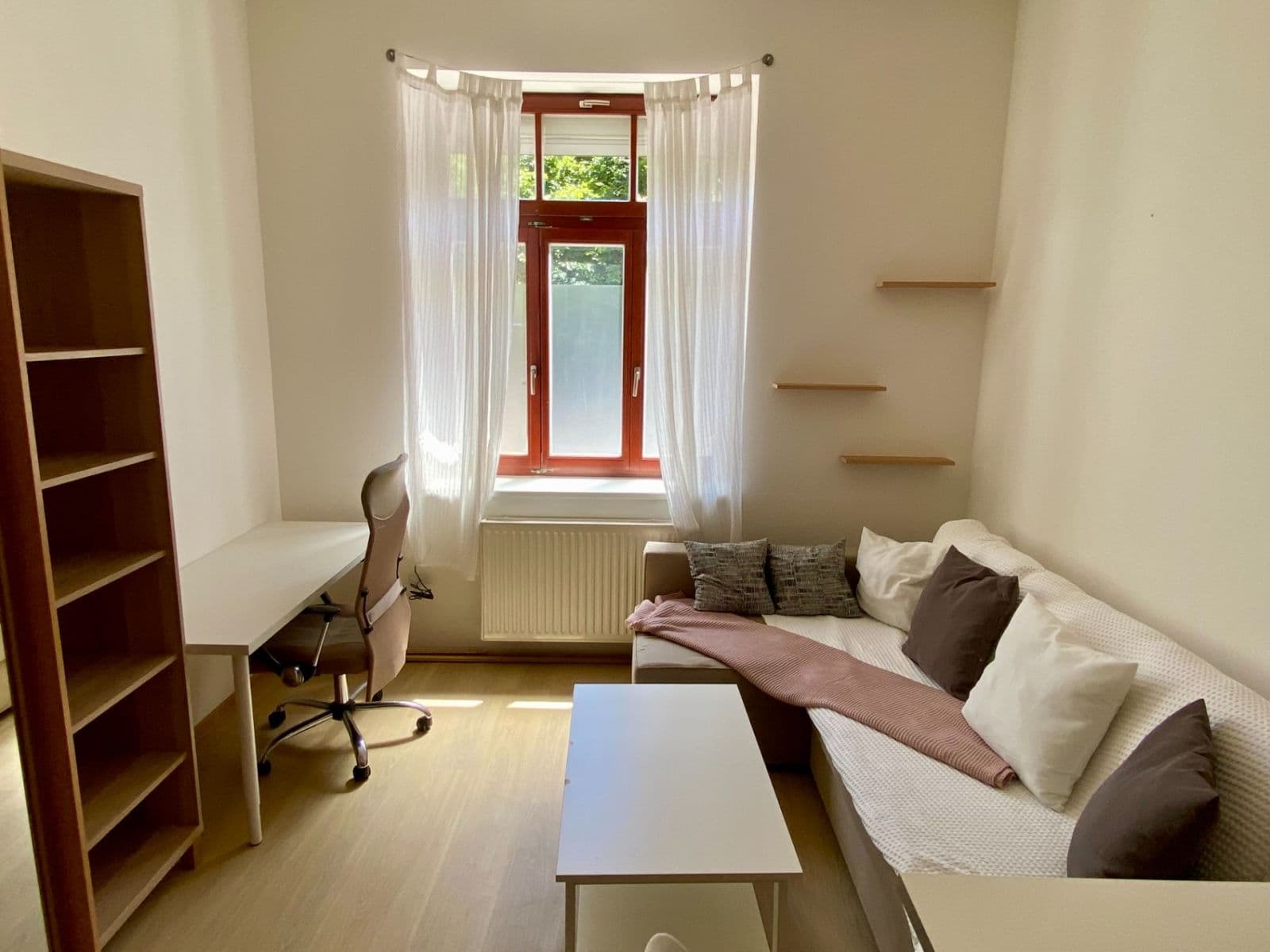 1 bedroom with open-plan kitchen flat to rent, 40 m², Na Krutci, Prague, Prague 1 bedroom with open-plan kitchen flat to rent, 40 m², Na Krutci, Prague, Prague