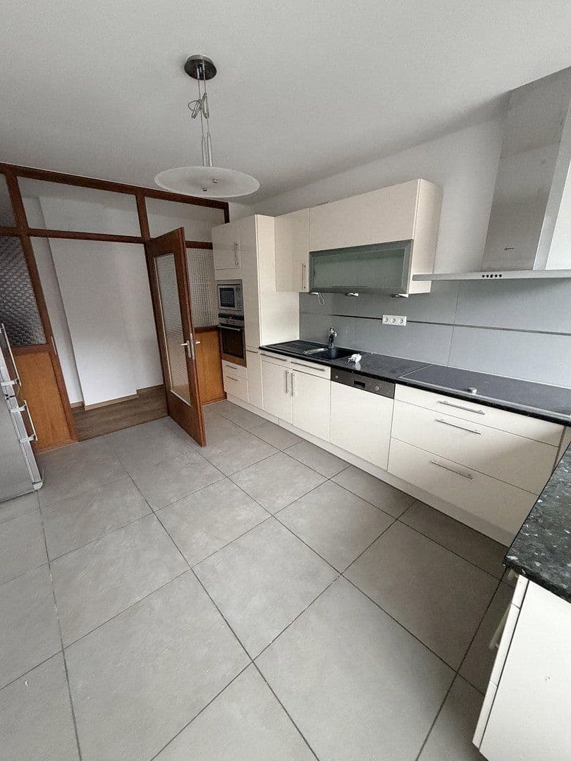 2 bedroom flat to rent, 80 m², Hofkamp 140, Wuppertal, North Rhine-Westphalia 2 bedroom flat to rent, 80 m², Hofkamp 140, Wuppertal, North Rhine-Westphalia