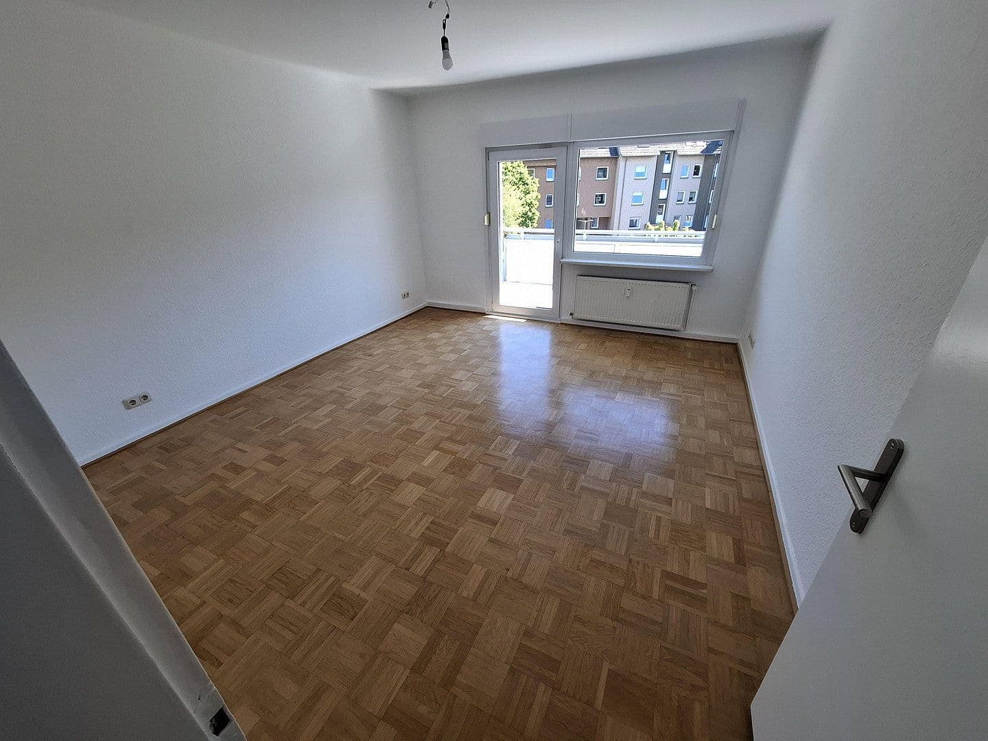 2 bedroom with open-plan kitchen flat to rent, 73 m², Hermannshöhe 24, Bochum, North Rhine-Westphalia 2 bedroom with open-plan kitchen flat to rent, 73 m², Hermannshöhe 24, Bochum, North Rhine-Westphalia