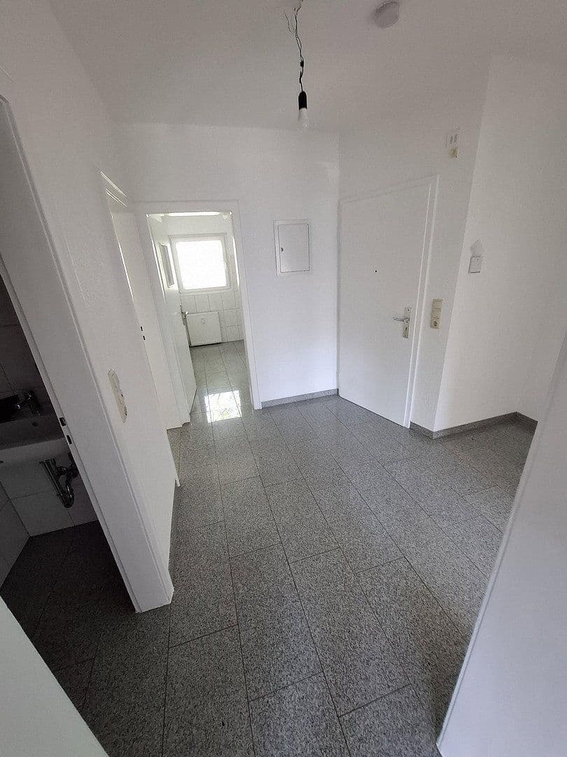 2 bedroom with open-plan kitchen flat to rent, 73 m², Hermannshöhe 24, Bochum, North Rhine-Westphalia 2 bedroom with open-plan kitchen flat to rent, 73 m², Hermannshöhe 24, Bochum, North Rhine-Westphalia