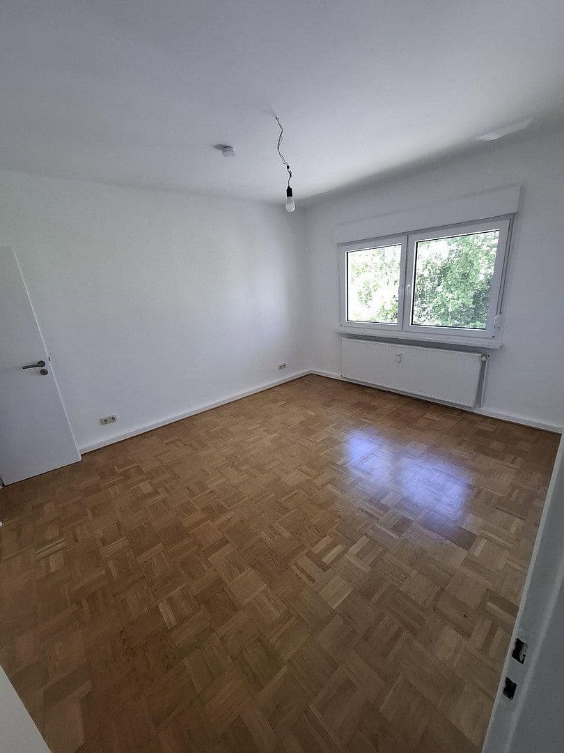 2 bedroom with open-plan kitchen flat to rent, 73 m², Hermannshöhe 24, Bochum, North Rhine-Westphalia 2 bedroom with open-plan kitchen flat to rent, 73 m², Hermannshöhe 24, Bochum, North Rhine-Westphalia