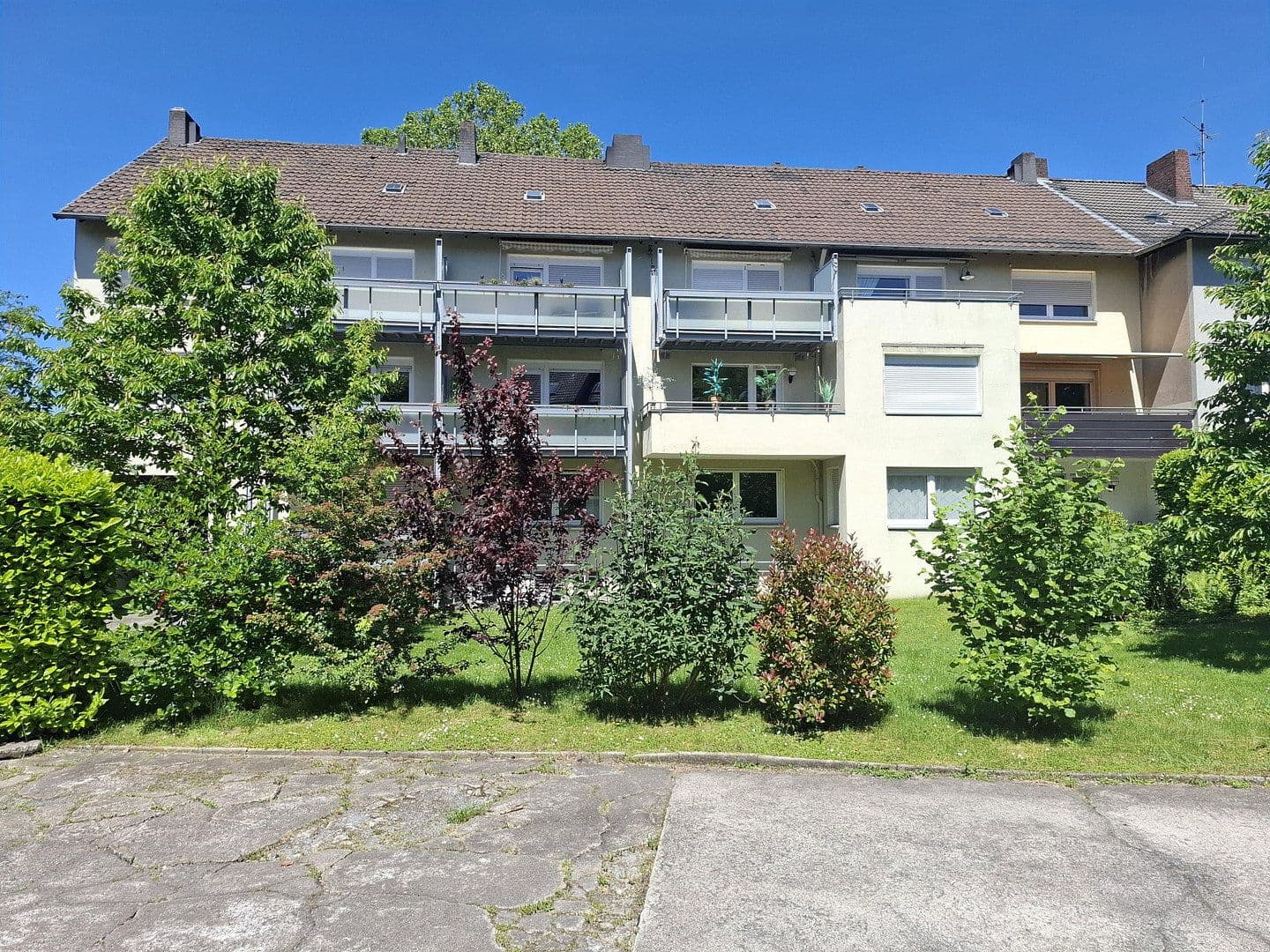 2 bedroom with open-plan kitchen flat to rent, 73 m², Hermannshöhe 24, Bochum, North Rhine-Westphalia 2 bedroom with open-plan kitchen flat to rent, 73 m², Hermannshöhe 24, Bochum, North Rhine-Westphalia