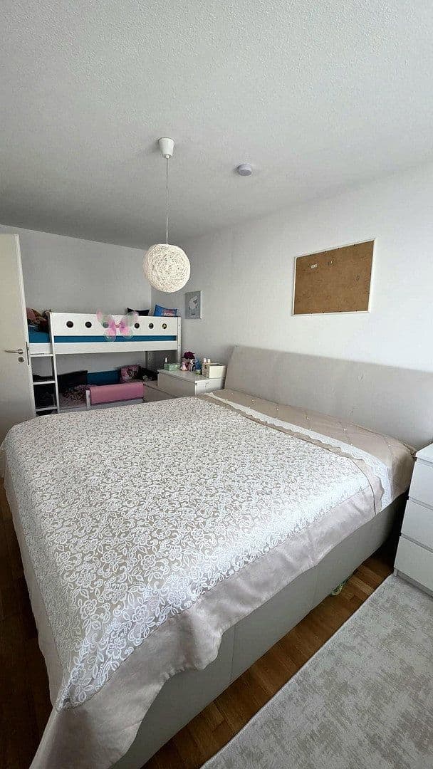 4 bedroom flat for sale, 93 m², Haar, Bavaria 4 bedroom flat for sale, 93 m², Haar, Bavaria