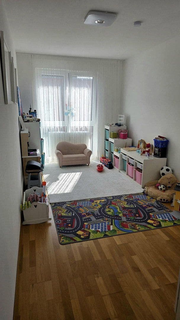 4 bedroom flat for sale, 93 m², Haar, Bavaria 4 bedroom flat for sale, 93 m², Haar, Bavaria
