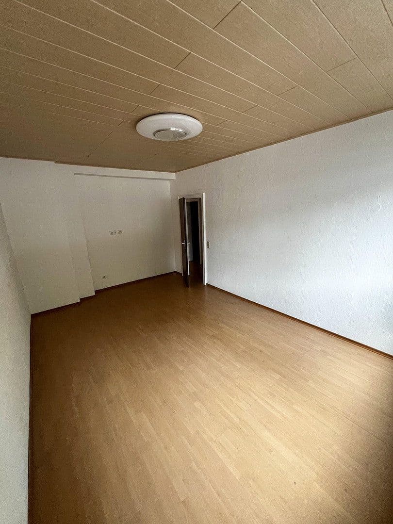 3 bedroom flat to rent, 63 m², Burbacher Markt 14, Saarbrücken, Saarland 3 bedroom flat to rent, 63 m², Burbacher Markt 14, Saarbrücken, Saarland
