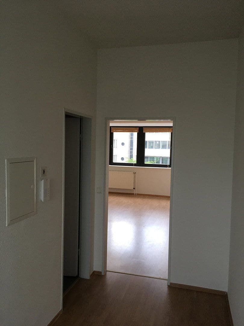 1 bedroom flat to rent, 45 m², Monschauer Str. 13, Düsseldorf, North Rhine-Westphalia 1 bedroom flat to rent, 45 m², Monschauer Str. 13, Düsseldorf, North Rhine-Westphalia