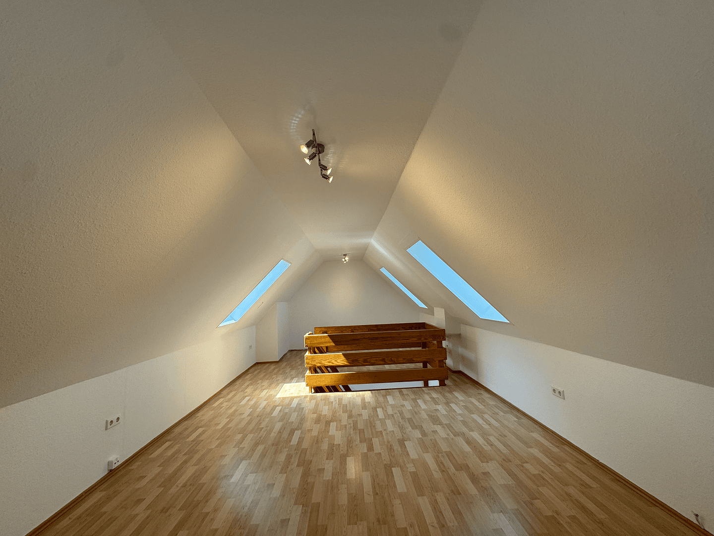 1 bedroom with open-plan kitchen flat to rent, 83 m², Alte Straße 14, Elsfleth, Lower Saxony 1 bedroom with open-plan kitchen flat to rent, 83 m², Alte Straße 14, Elsfleth, Lower Saxony