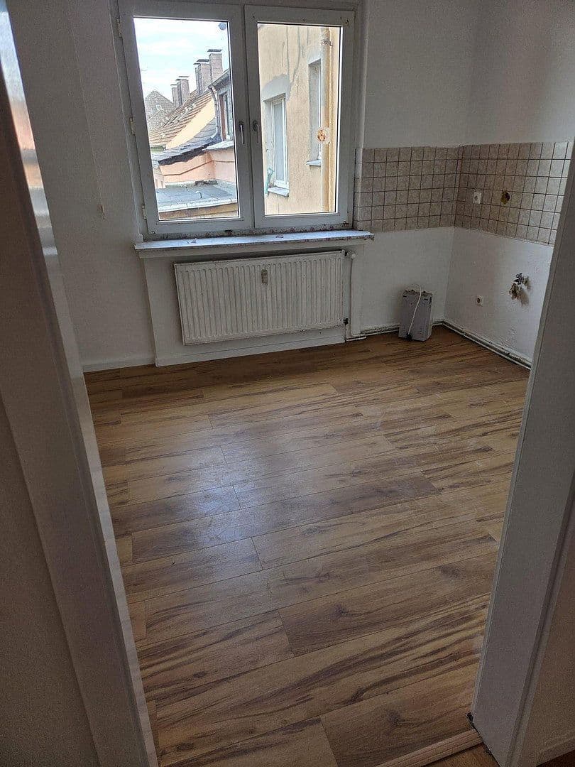 3 bedroom flat to rent, 89 m², Schmiedstraße 25, Oberhausen, North Rhine-Westphalia 3 bedroom flat to rent, 89 m², Schmiedstraße 25, Oberhausen, North Rhine-Westphalia
