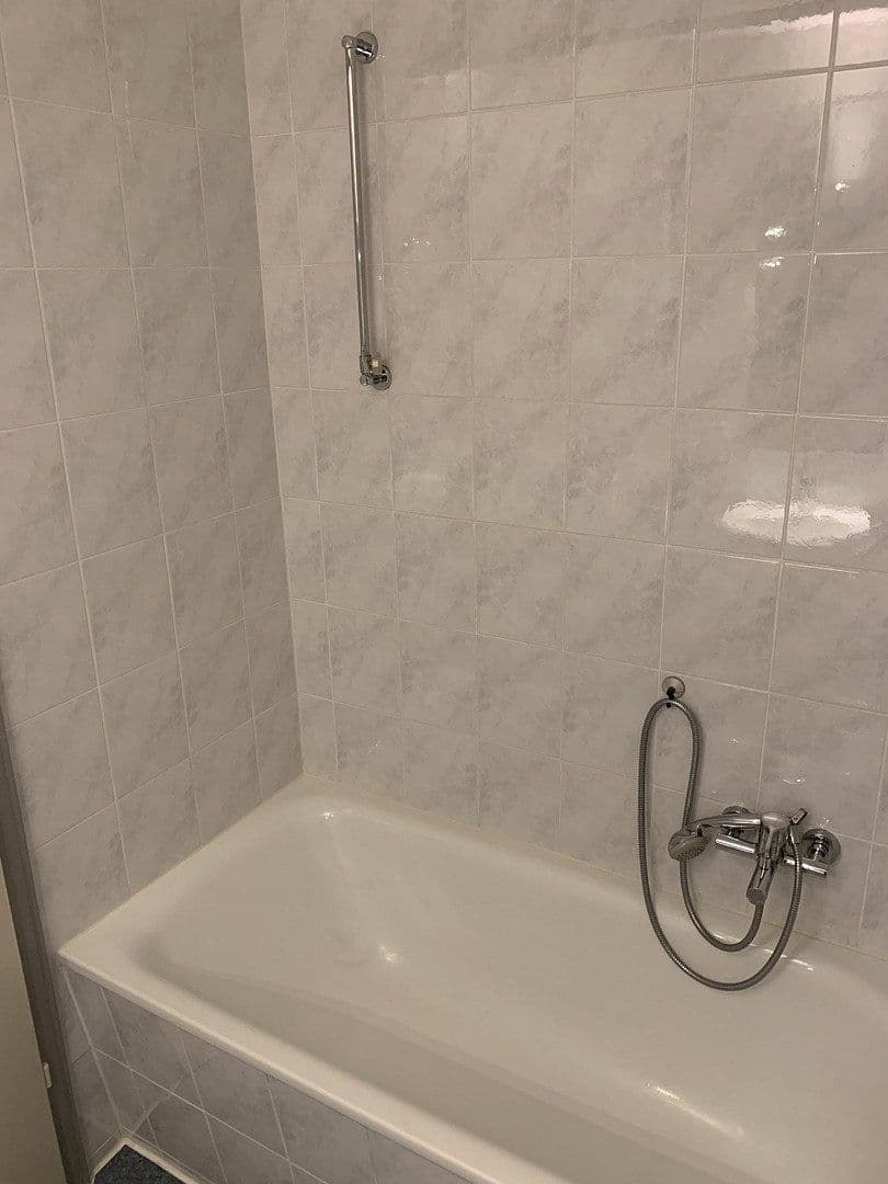 2 bedroom with open-plan kitchen flat to rent, 73 m², Von-Ossietzky-Ring 15, Essen, North Rhine-Westphalia 2 bedroom with open-plan kitchen flat to rent, 73 m², Von-Ossietzky-Ring 15, Essen, North Rhine-Westphalia