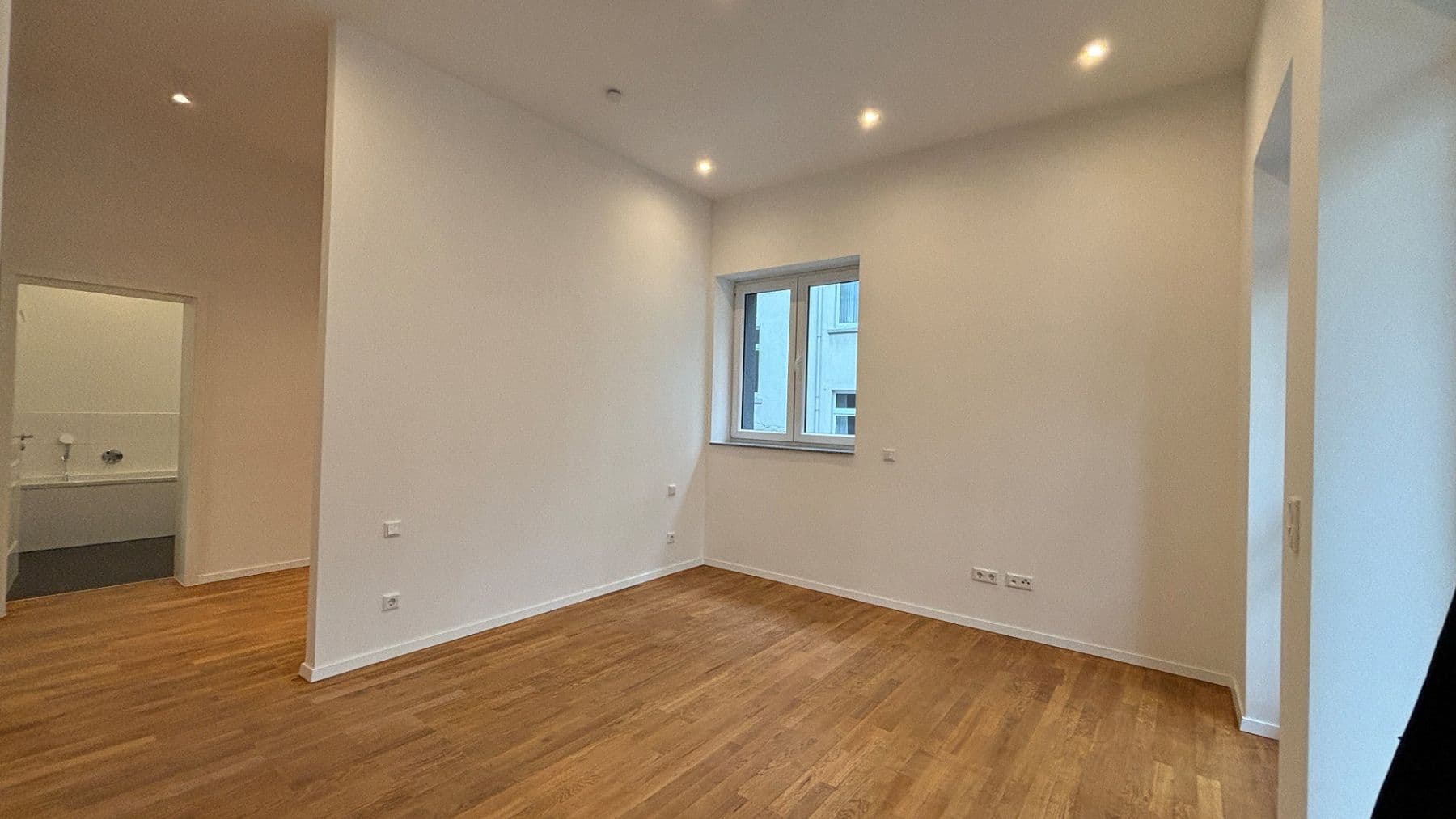2 bedroom with open-plan kitchen flat to rent, 114 m², Frankfurt am Main, Hesse 2 bedroom with open-plan kitchen flat to rent, 114 m², Frankfurt am Main, Hesse