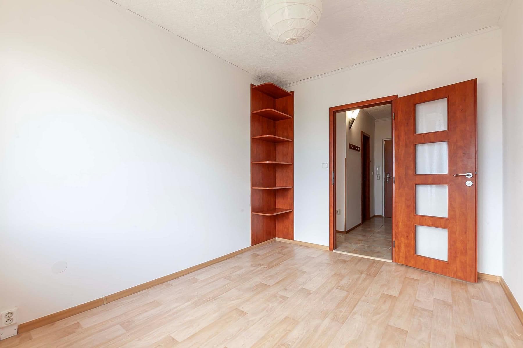 1 bedroom with open-plan kitchen flat for sale, 46 m², Zárybská, Prague, Prague 1 bedroom with open-plan kitchen flat for sale, 46 m², Zárybská, Prague, Prague