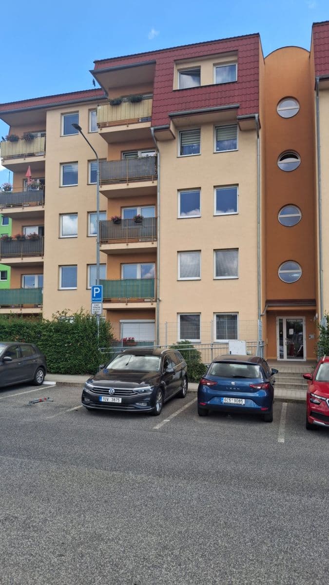 Studio flat to rent, 50 m², Platanová, Litoměřice, Ústecký Region Studio flat to rent, 50 m², Platanová, Litoměřice, Ústecký Region