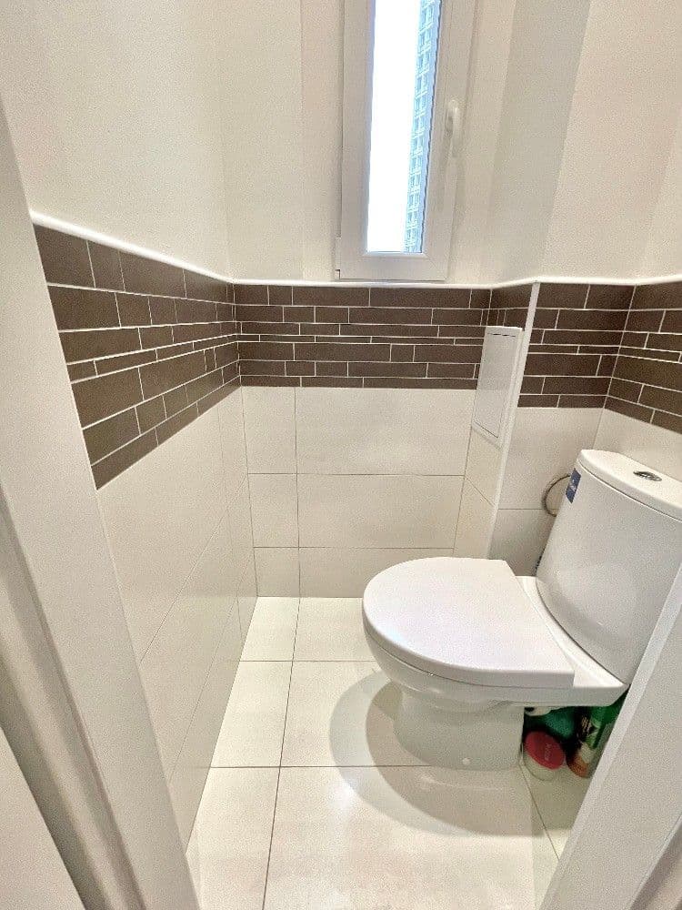 Studio flat to rent, 35 m², Limuzská, Prague, Prague Studio flat to rent, 35 m², Limuzská, Prague, Prague