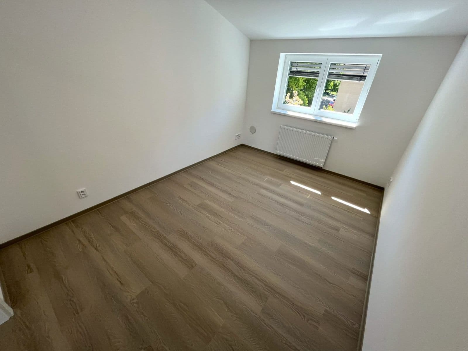 2 bedroom with open-plan kitchen flat to rent, 64 m², Skorkovského, Brno, Jihomoravský Region 2 bedroom with open-plan kitchen flat to rent, 64 m², Skorkovského, Brno, Jihomoravský Region