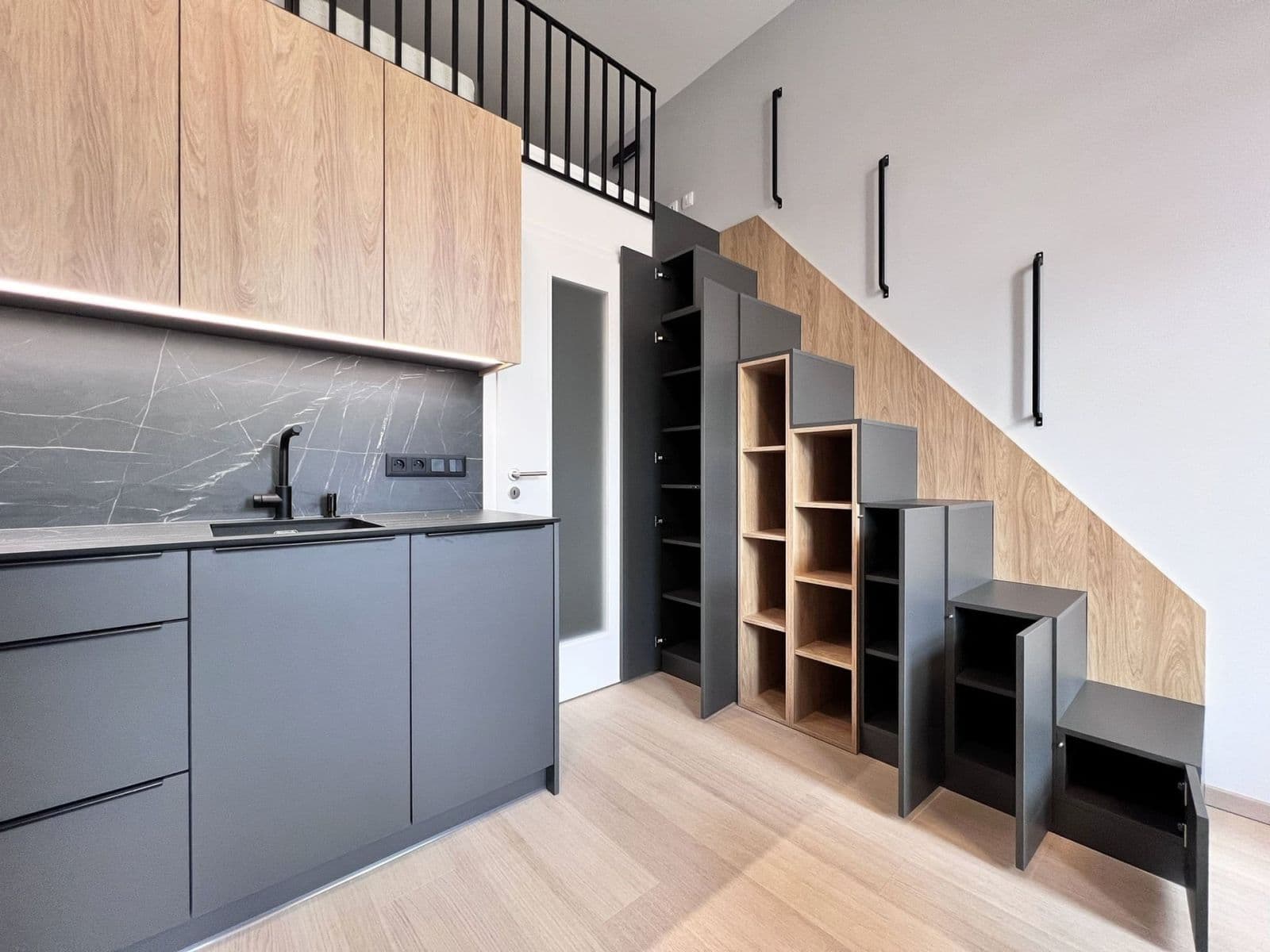 Studio flat to rent, 41 m², Tusarova, Prague, Prague Studio flat to rent, 41 m², Tusarova, Prague, Prague