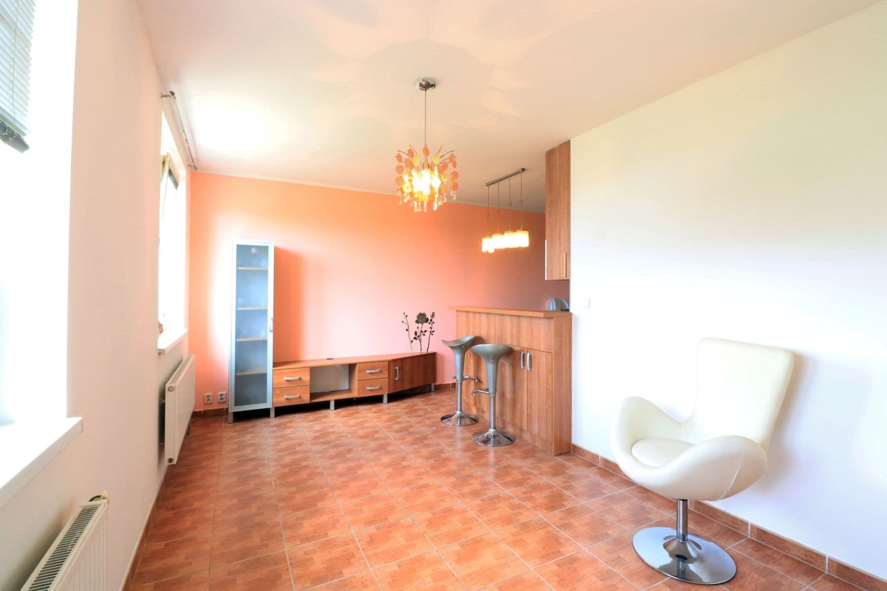 Studio flat to rent, 32 m², V Honech, Klecany, Středočeský Region Studio flat to rent, 32 m², V Honech, Klecany, Středočeský Region