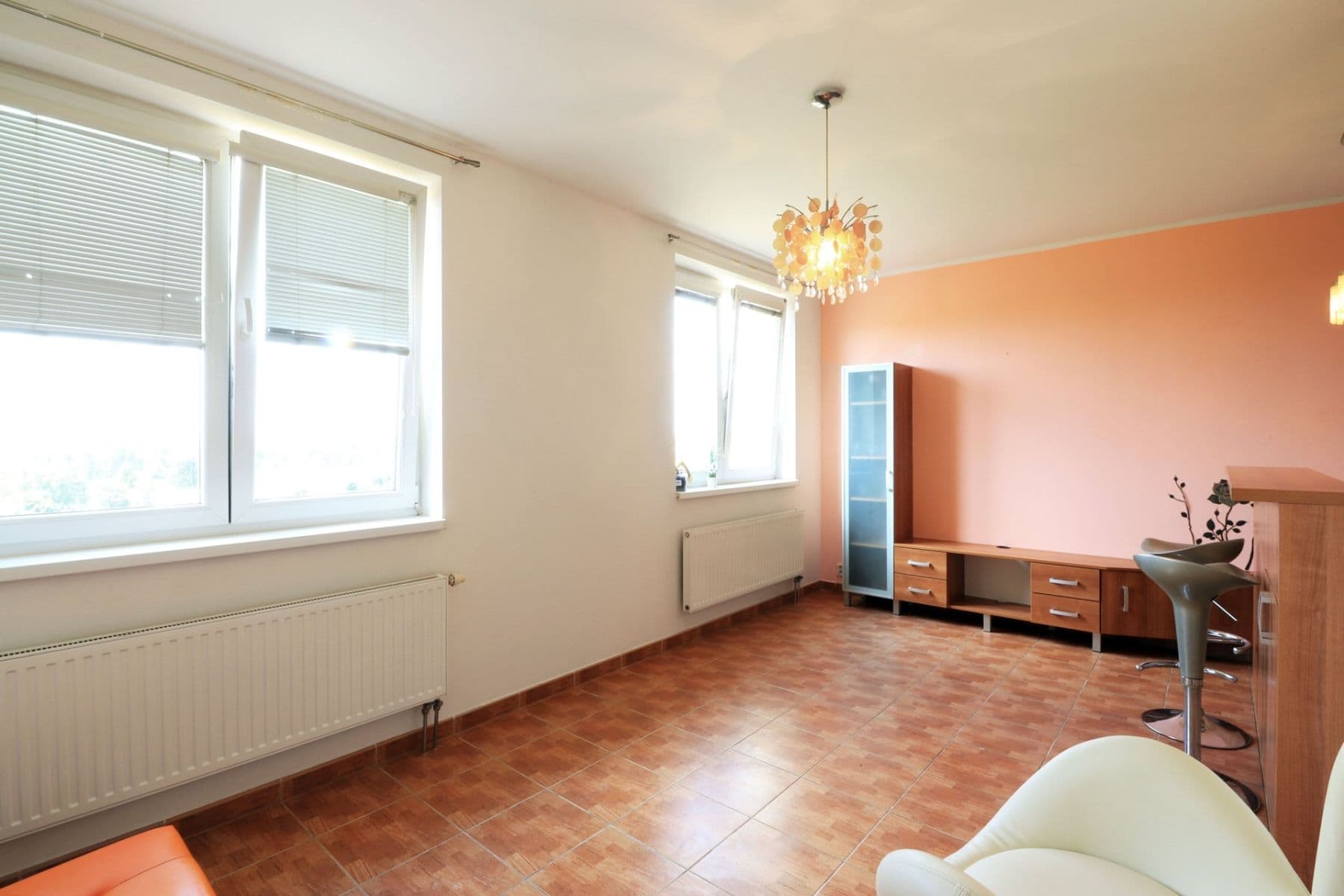 Studio flat to rent, 32 m², V Honech, Klecany, Středočeský Region Studio flat to rent, 32 m², V Honech, Klecany, Středočeský Region