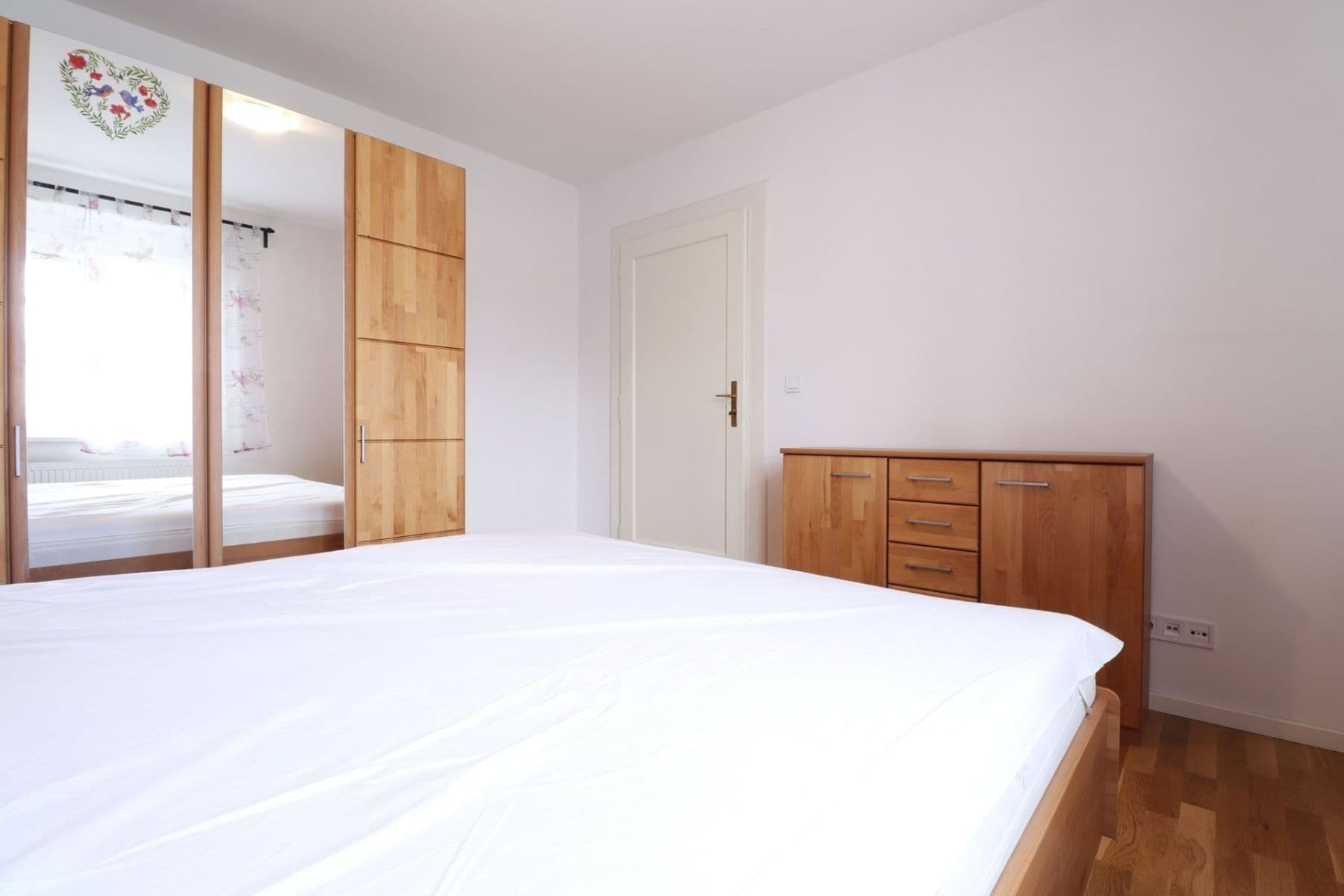 1 bedroom with open-plan kitchen flat to rent, 55 m², Hájkova, Prague, Prague 1 bedroom with open-plan kitchen flat to rent, 55 m², Hájkova, Prague, Prague