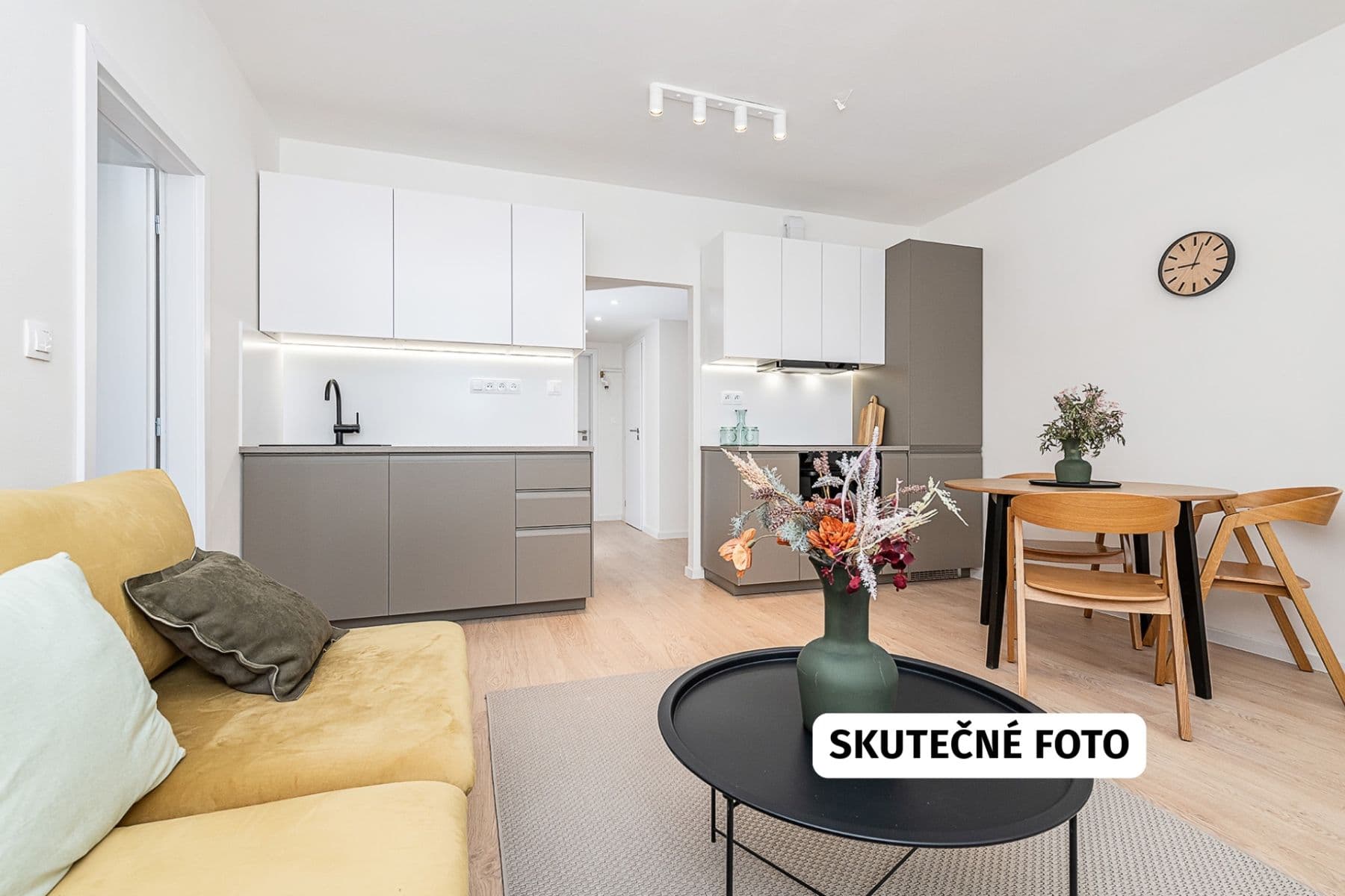 3 bedroom with open-plan kitchen flat for sale, 70 m², Limuzská, Prague, Prague 3 bedroom with open-plan kitchen flat for sale, 70 m², Limuzská, Prague, Prague