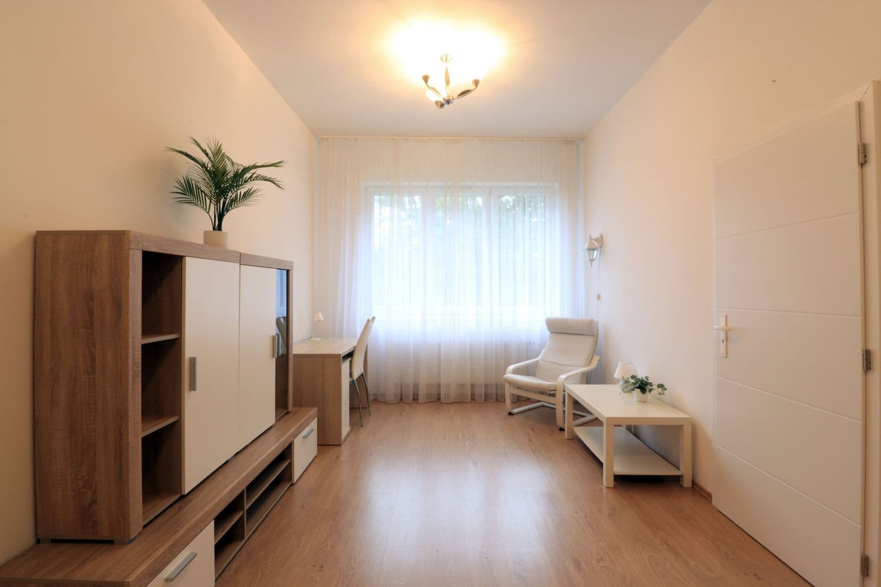 1 bedroom with open-plan kitchen flat to rent, 56 m², Březenská, Prague, Prague 1 bedroom with open-plan kitchen flat to rent, 56 m², Březenská, Prague, Prague